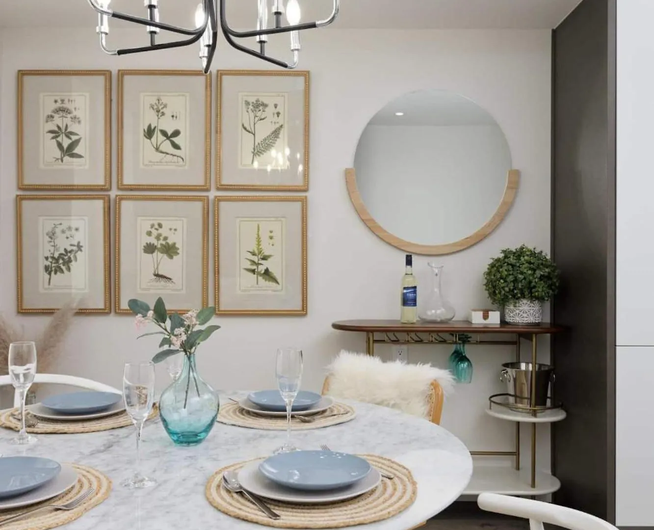 Luxury Home Near Dt And Yvr W 2 Indoor Parking Vancouver Canadá
